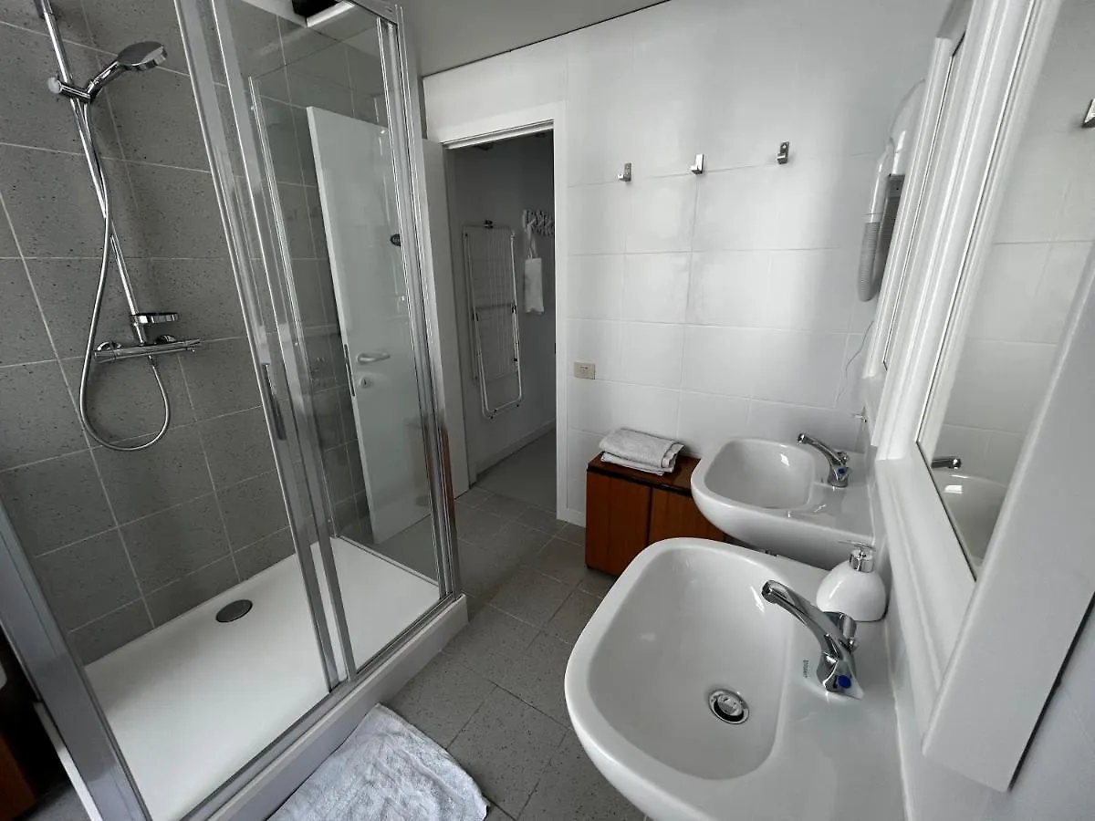Chic & Cosy In Villa 300M From Beach Free P In Street Ostende 0*,