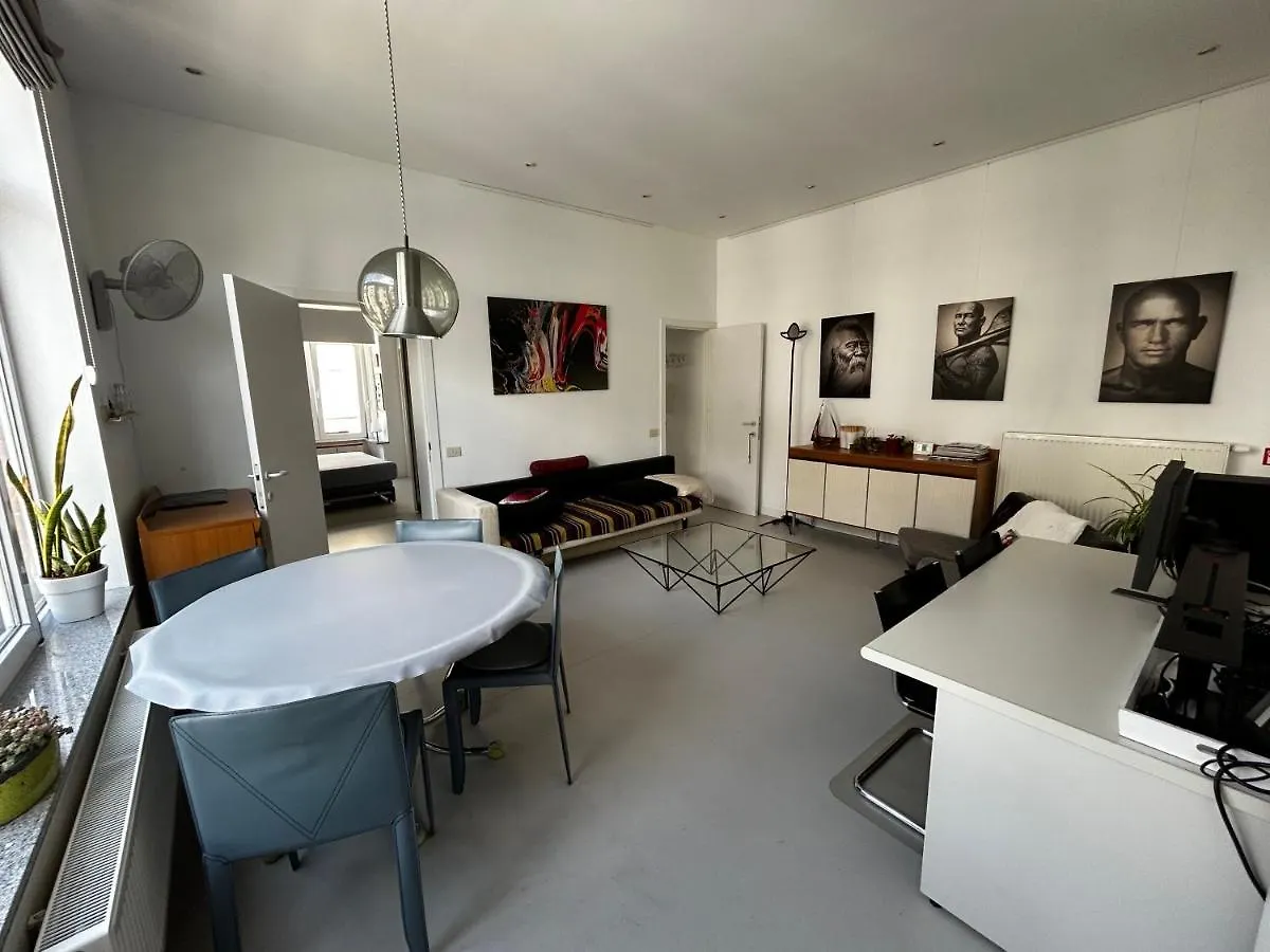 Chic & Cosy In Villa 300M From Beach Free P In Street Ostende Belgie